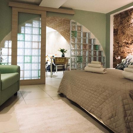 Ferienwohnung Dante House - By Holiday In The Ct Catania Exterior foto
