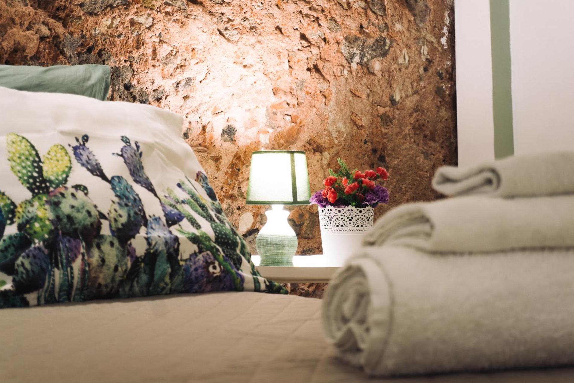 Ferienwohnung Dante House - By Holiday In The Ct Catania Exterior foto